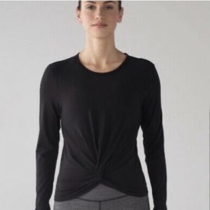 Lululemon crescent black long sleeve tee shirt